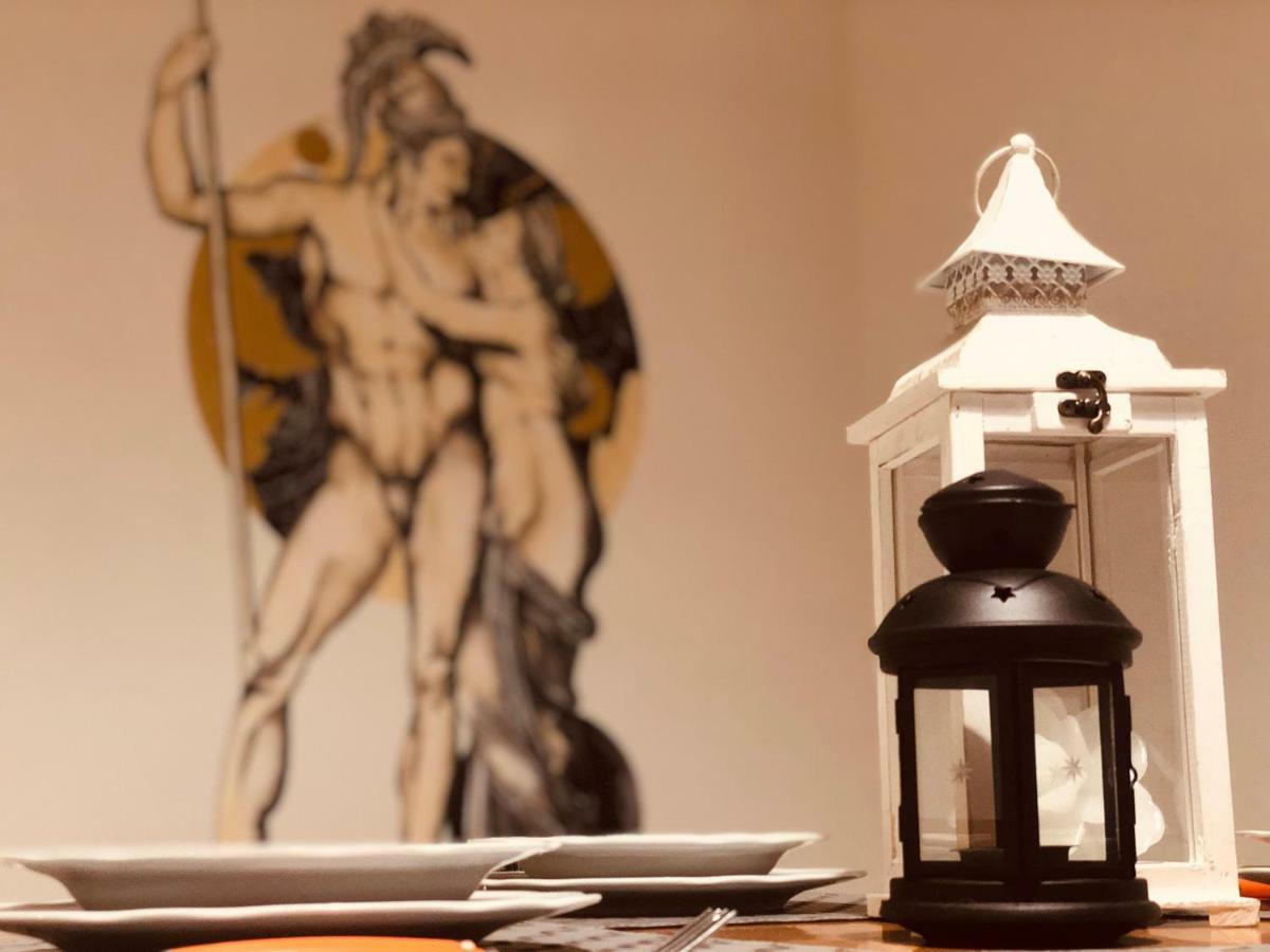La Dimora Di Ares Villa Formia Bagian luar foto